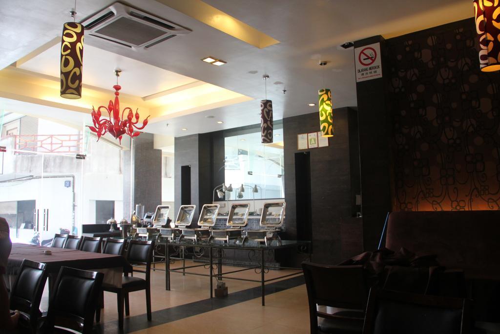 Mb Hotel Tawau Exteriör bild