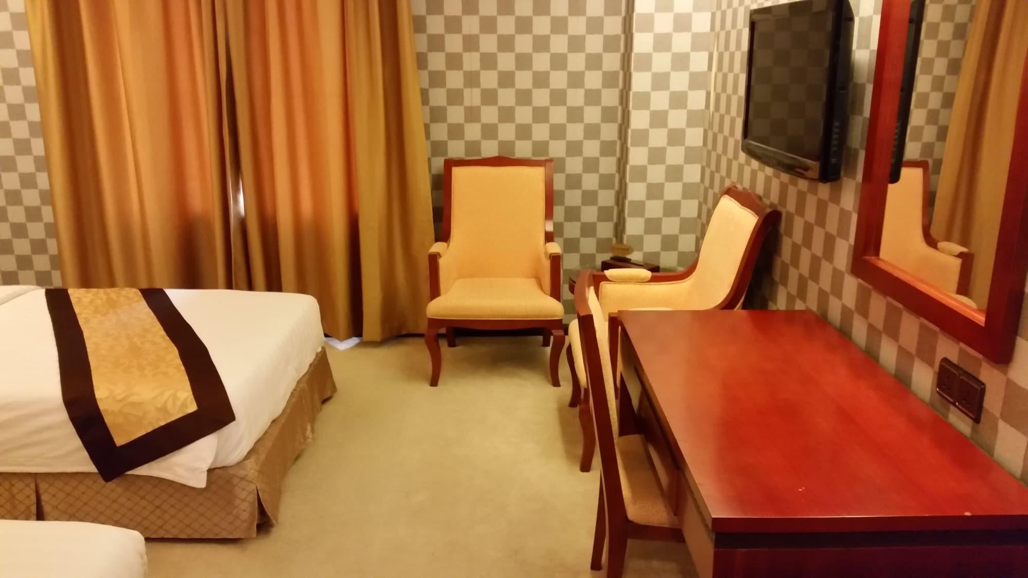 Mb Hotel Tawau Exteriör bild