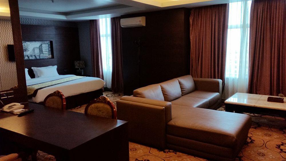 Mb Hotel Tawau Exteriör bild