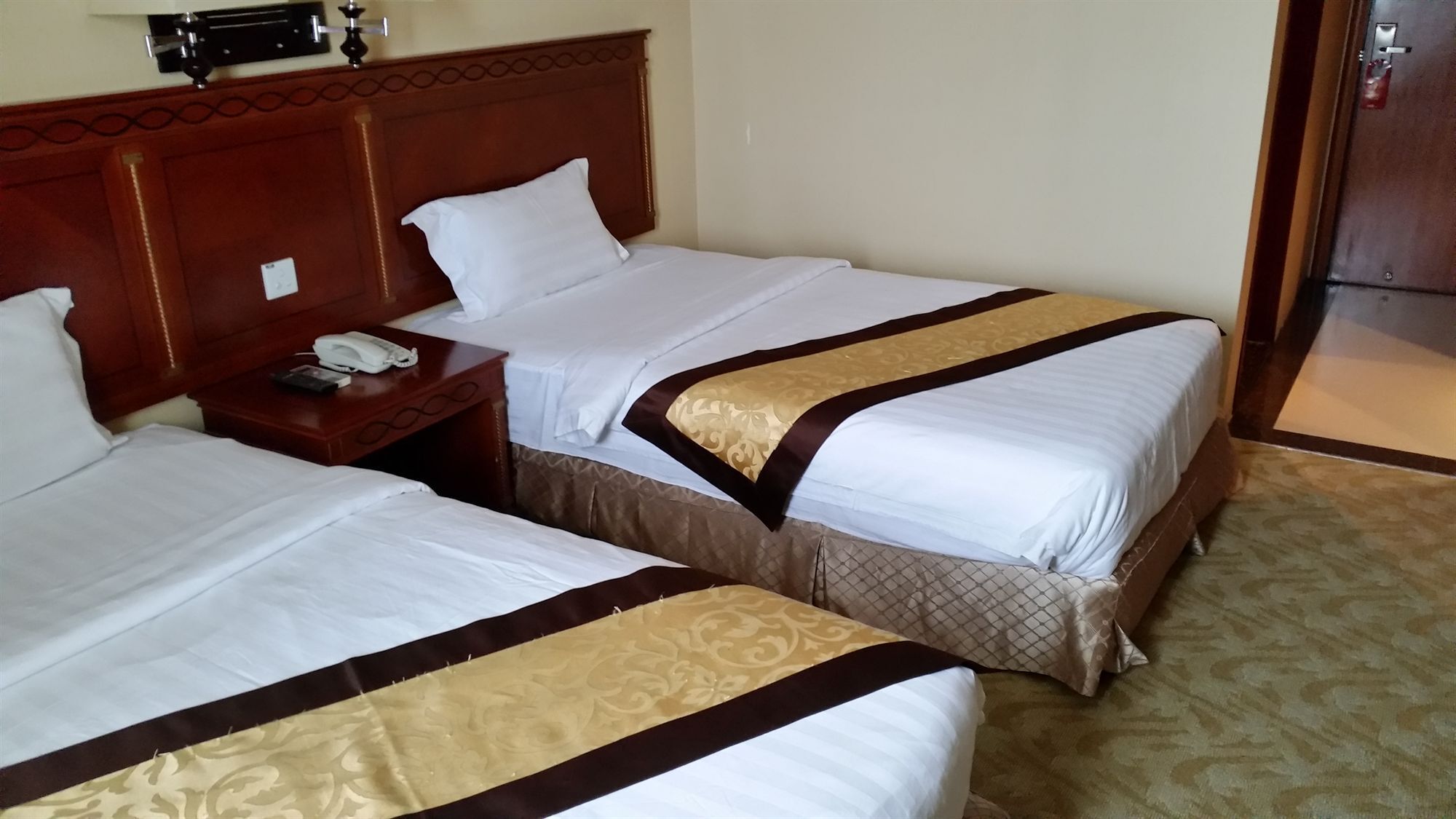 Mb Hotel Tawau Exteriör bild