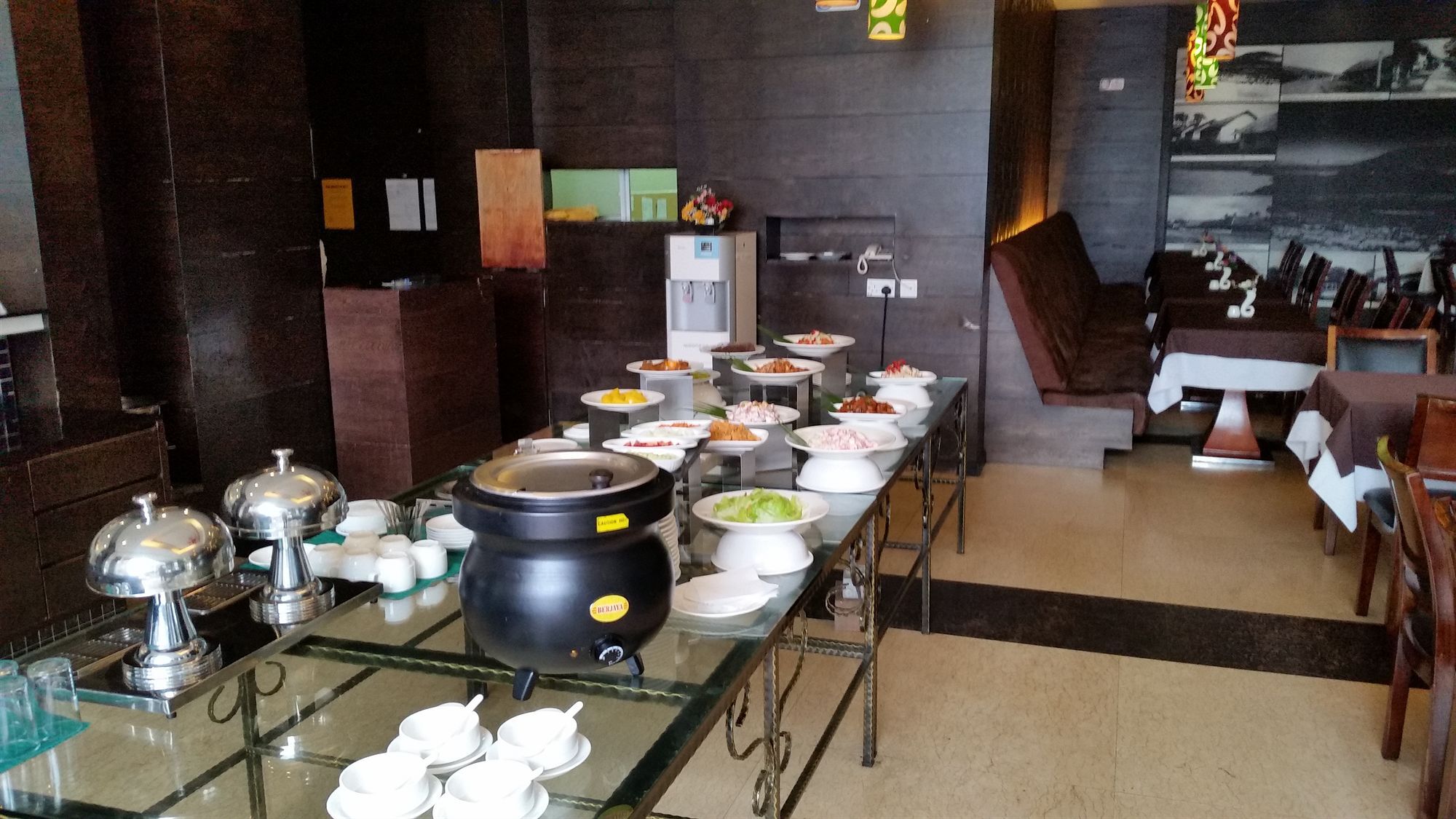 Mb Hotel Tawau Exteriör bild
